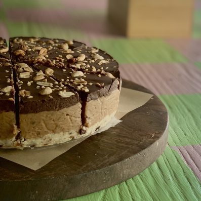 raw gluten-free refined sugar-free and vegan Snickers cake