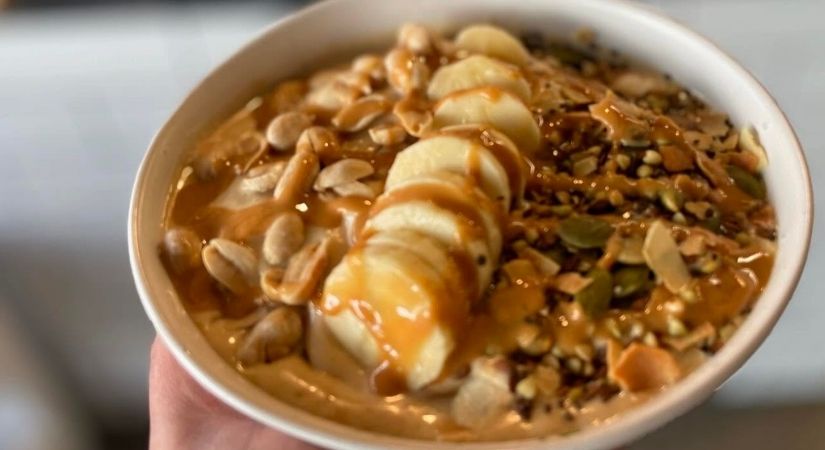smoothie bowl at the best vegan cafe in tauranga - vitality kitchen